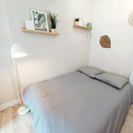 Апартаменты Cozy Au Centre-ville